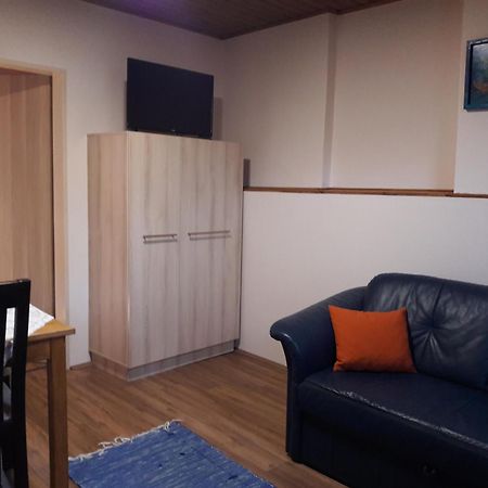 Natura Panzio&Apartmanhaz Orfu Phòng bức ảnh