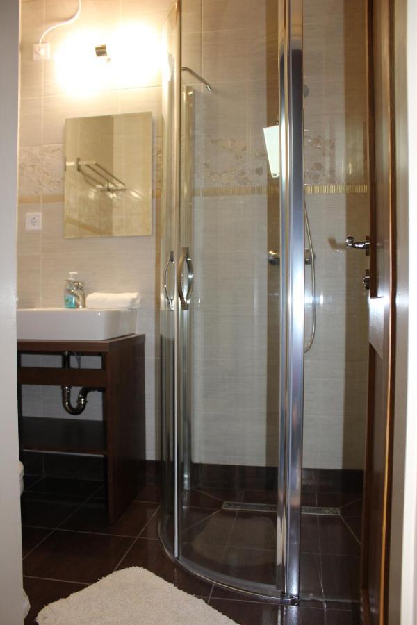 Natura Panzio&Apartmanhaz Orfu Ngoại thất bức ảnh