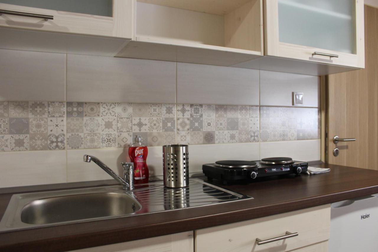 Natura Panzio&Apartmanhaz Orfu Ngoại thất bức ảnh