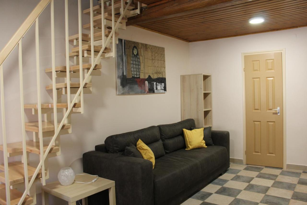 Natura Panzio&Apartmanhaz Orfu Ngoại thất bức ảnh