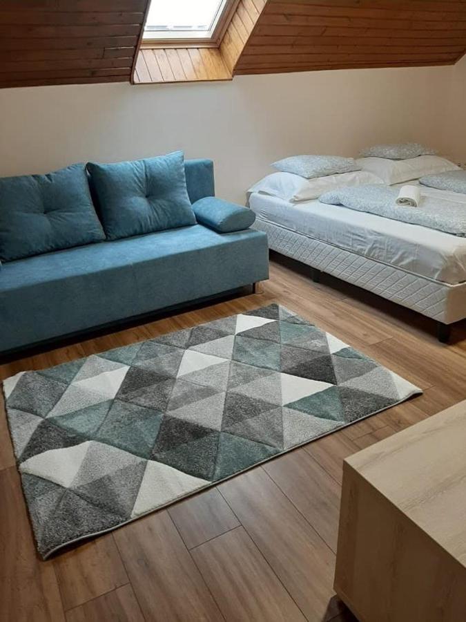 Natura Panzio&Apartmanhaz Orfu Ngoại thất bức ảnh