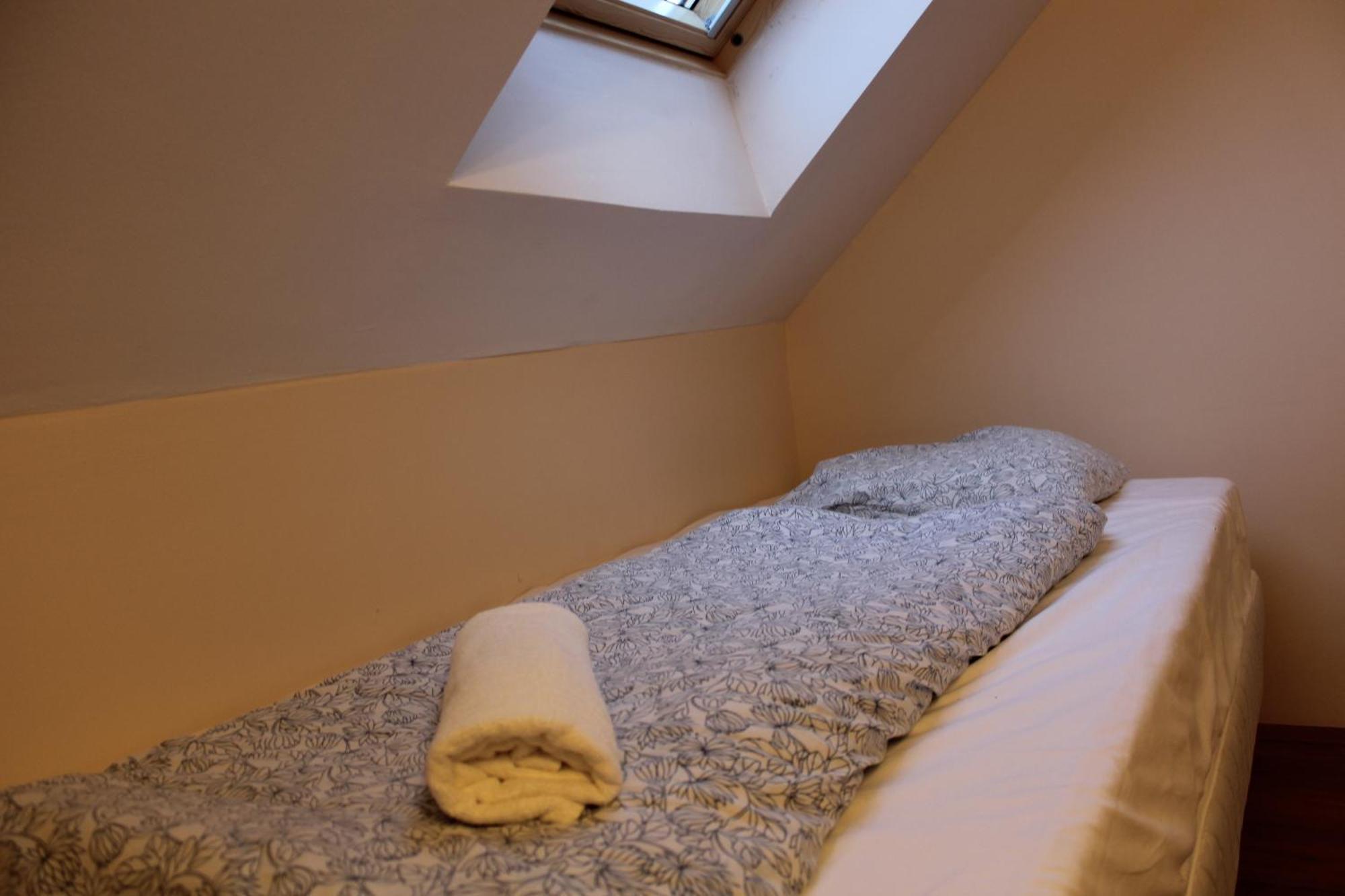 Natura Panzio&Apartmanhaz Orfu Phòng bức ảnh